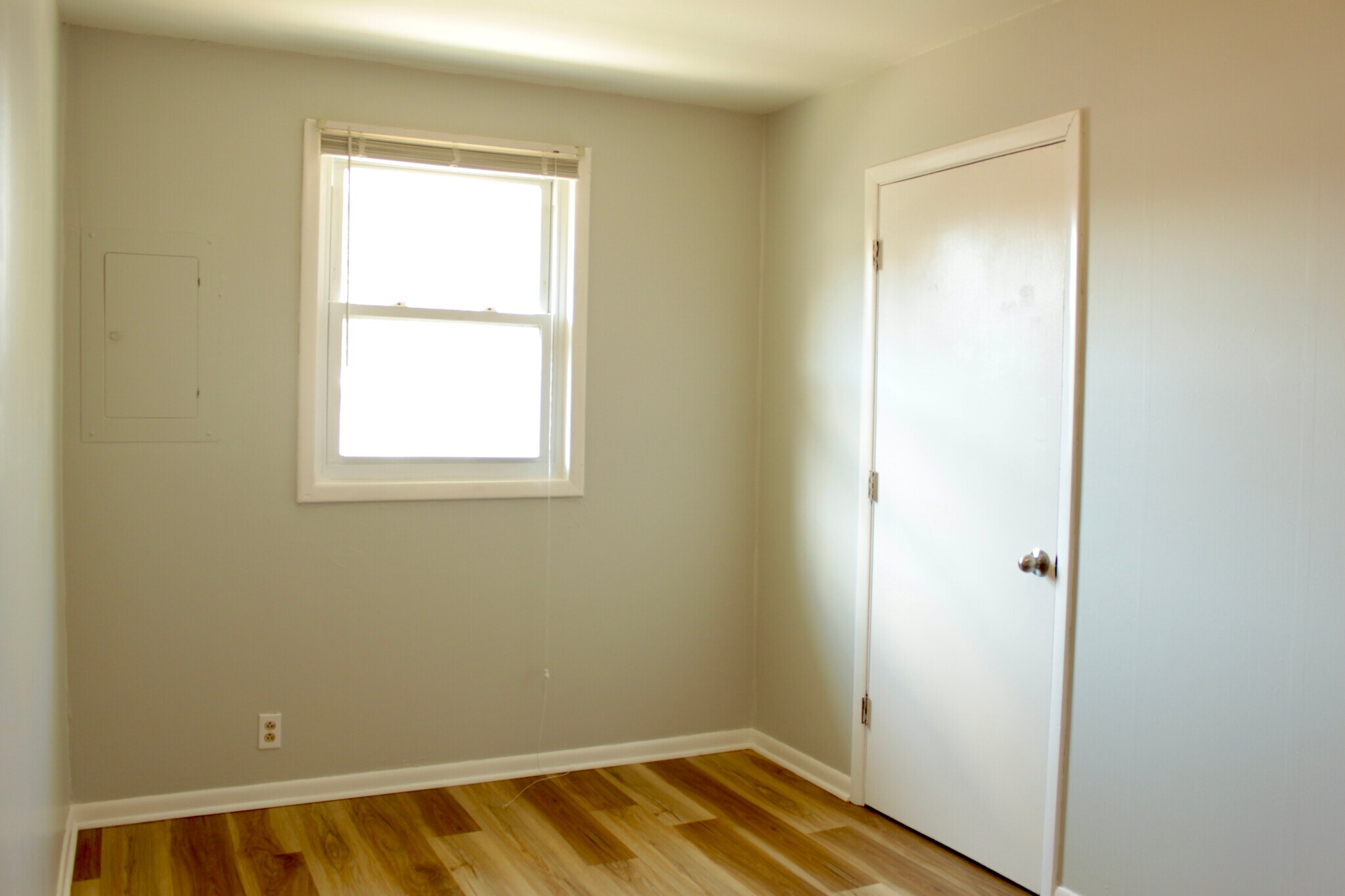 Back Bedroom Closet - 1401 22nd Ave N