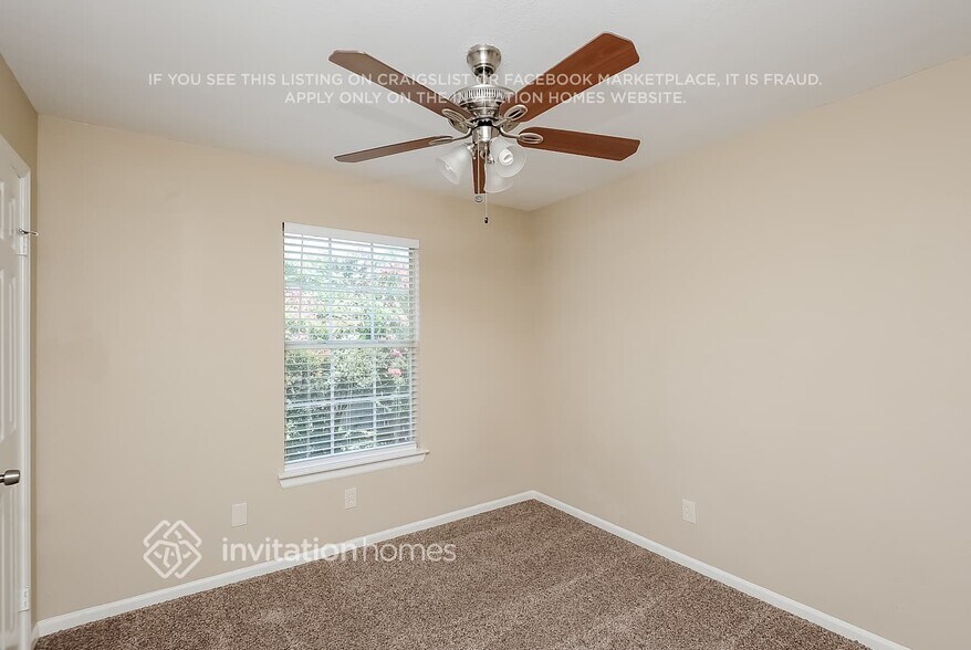 Building Photo - 2860 Ironwood Dr