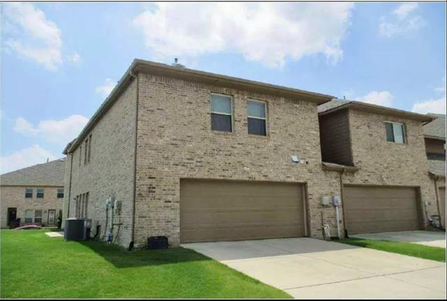 Building Photo - 1404 Arapaho Dr