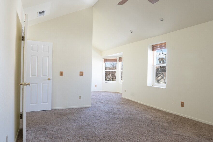 Building Photo - 19830 Terri Dr