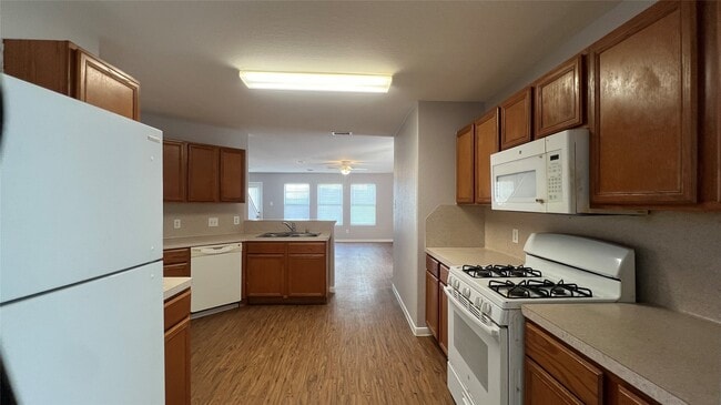 Building Photo - 2110 Juniper Dale Dr