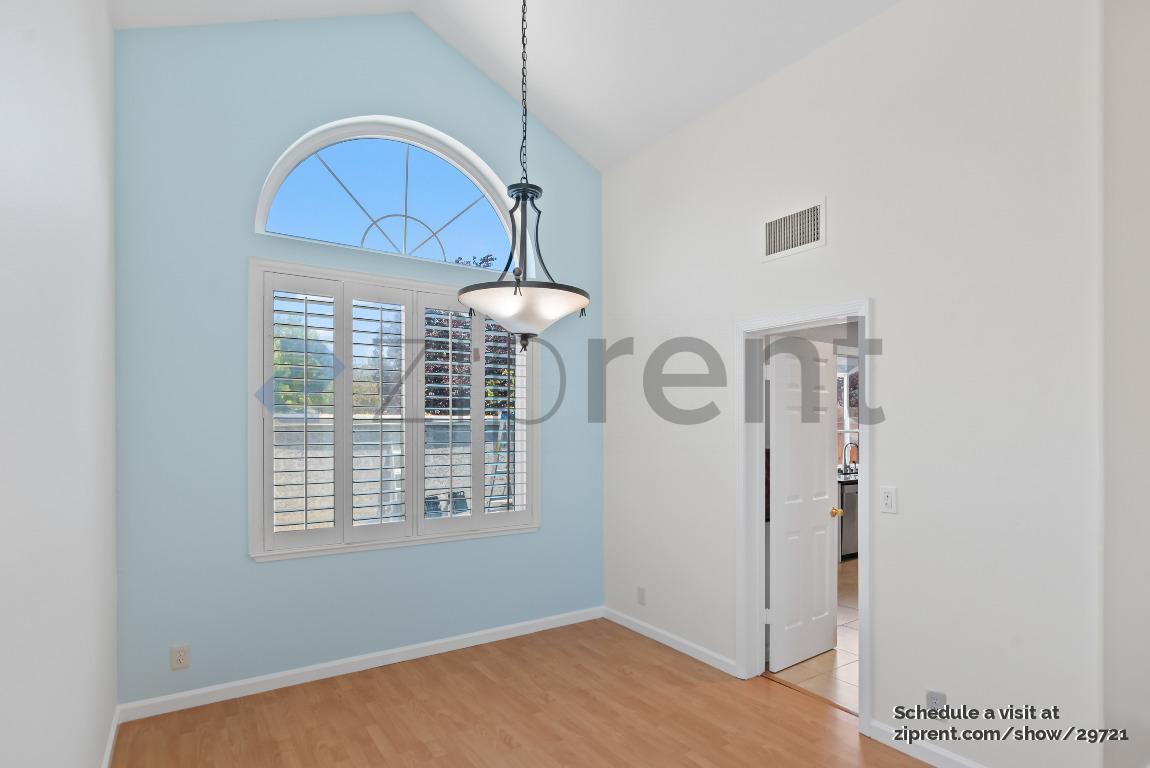 Building Photo - 36816 Papaya St