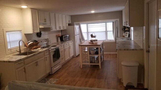 Building Photo - 11730 US-92