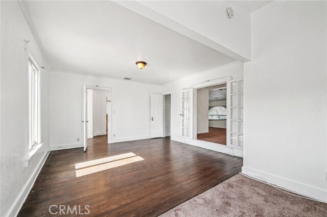 Building Photo - 3098 N Arrowhead Ave