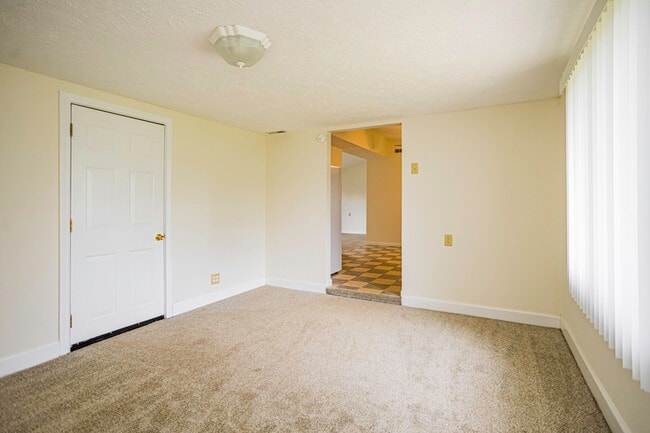 Building Photo - 2804 N Colbert Dr