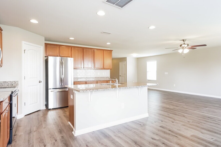 Building Photo - 3661 Althorp Drive