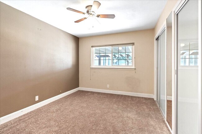 Building Photo - Status: Accepting Applications