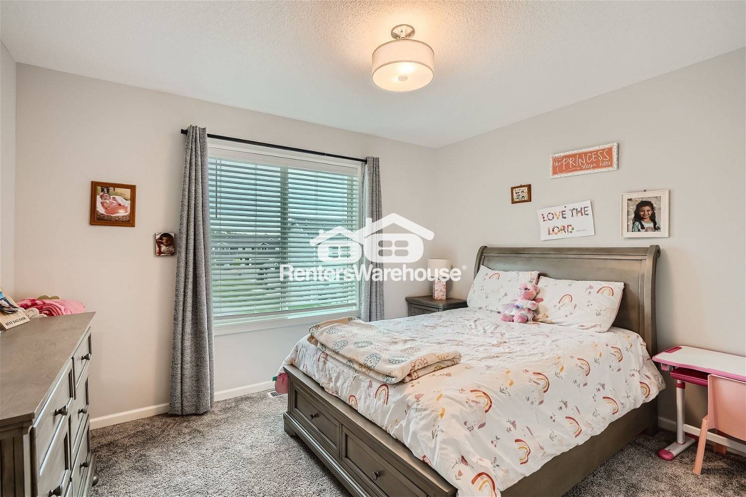 Building Photo - 1506 Southpoint Dr