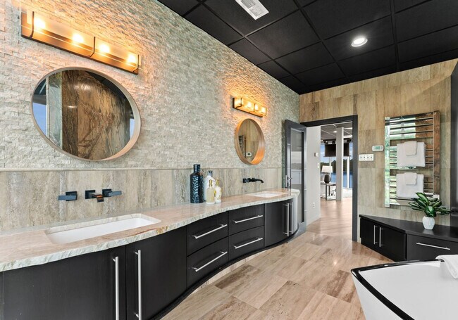 Building Photo - 8776 Harbor Cir