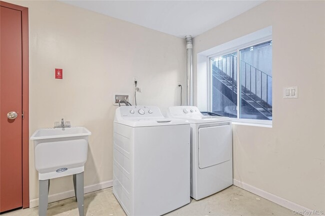 Building Photo - 220-09 64th Ave