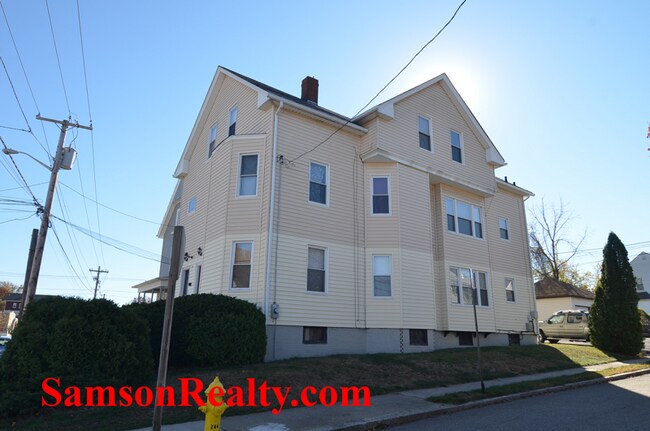 Building Photo - 115 Waterman Ave