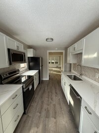 Building Photo - 3553 Dupont Ave S