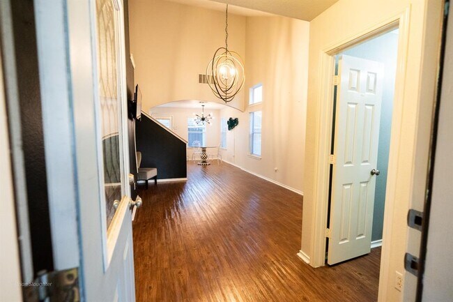 Building Photo - 17921 Kenai Fjords Dr