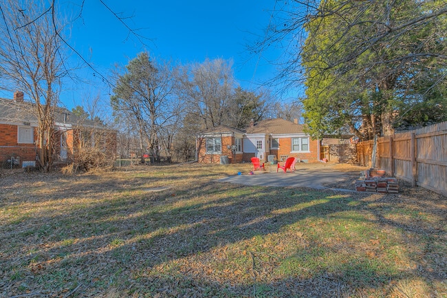 Building Photo - Beautiful Duplex + 1 bedroom + OKC