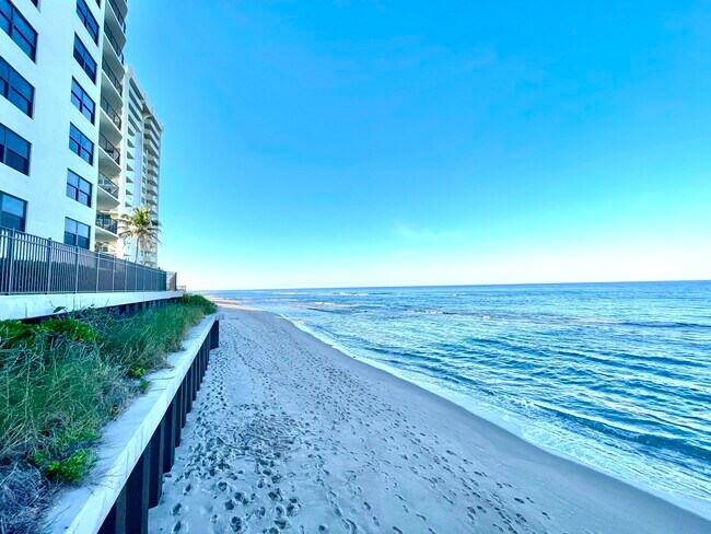 Building Photo - 5420 N Ocean Dr