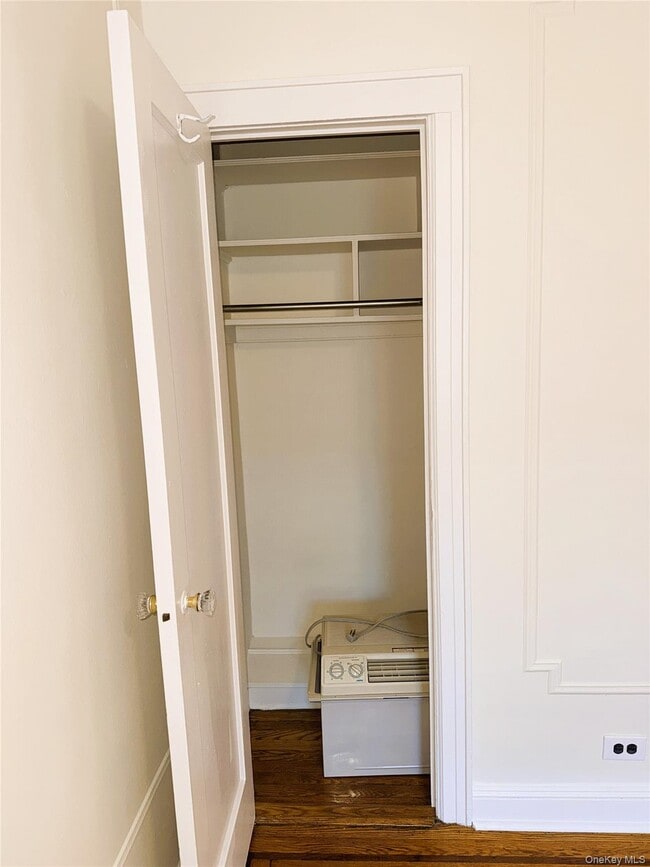 Building Photo - 48-43 44th St