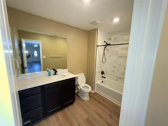 Building Photo - 228 Texas Angel Wy