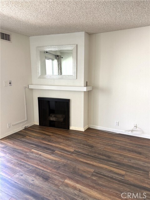 Building Photo - 8163 Redlands St