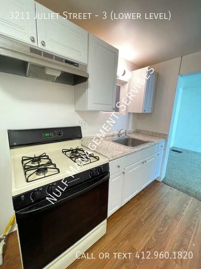 Building Photo - 3211 Juliet St