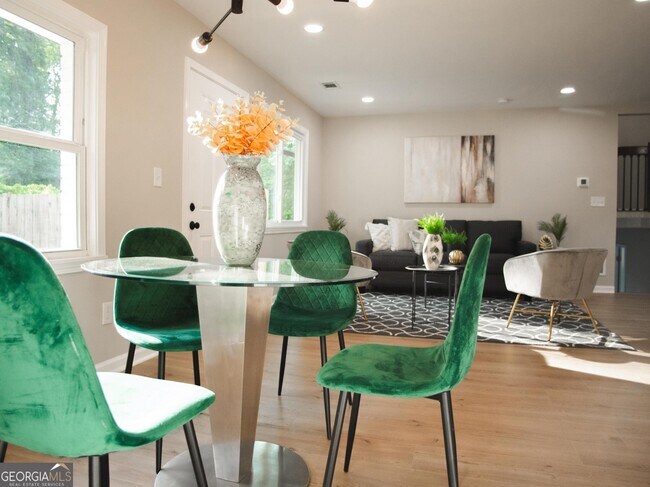 Building Photo - 3561 Misty Valley Rd