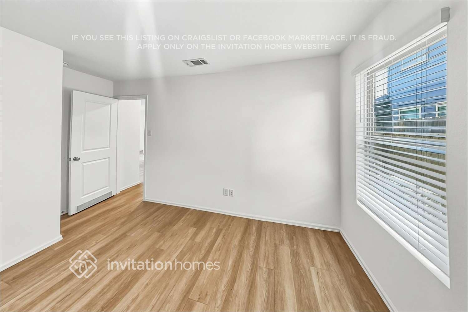 Building Photo - 22276 Stoney Ravine Dr