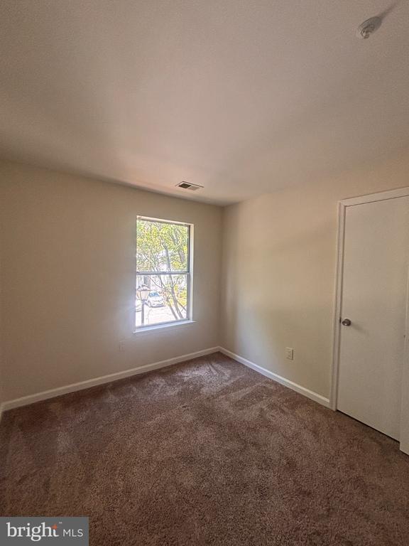 Building Photo - 14201 Wolf Creek Pl