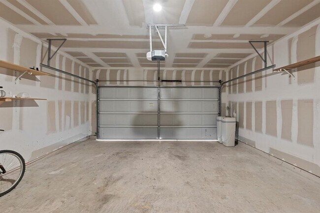 Building Photo - 240 Nectar Dr