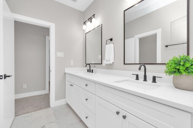 Building Photo - 11 Wellford St