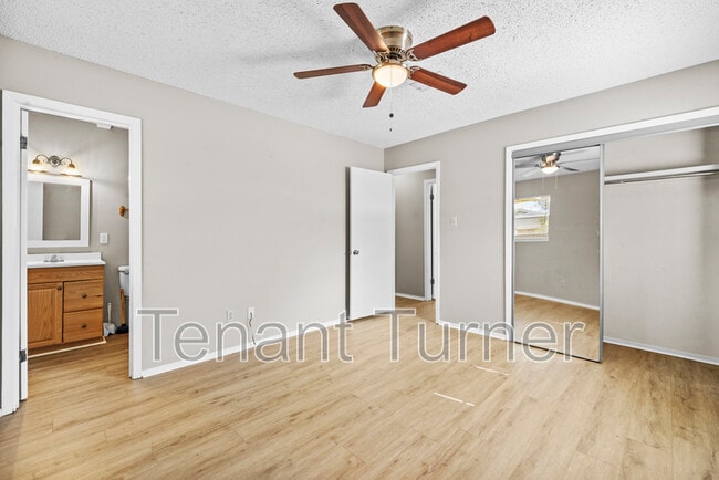 Building Photo - 329 Springdale Cir