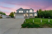 Building Photo - 3470 Maynard Ct