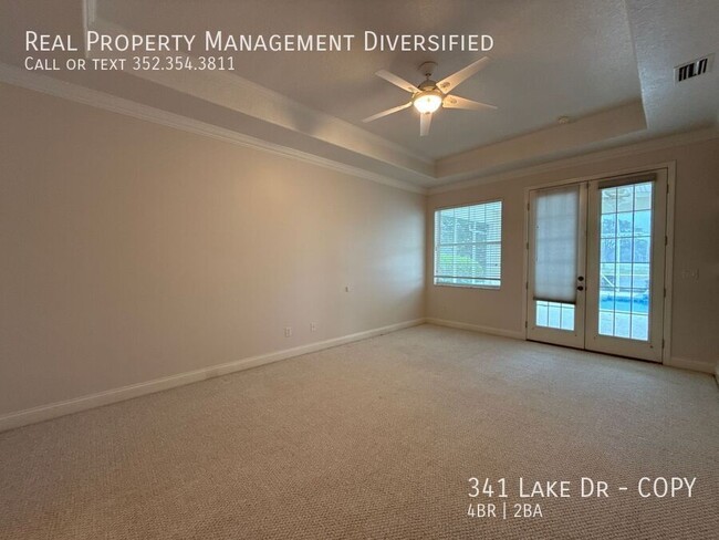 Building Photo - 341 Lake Dr