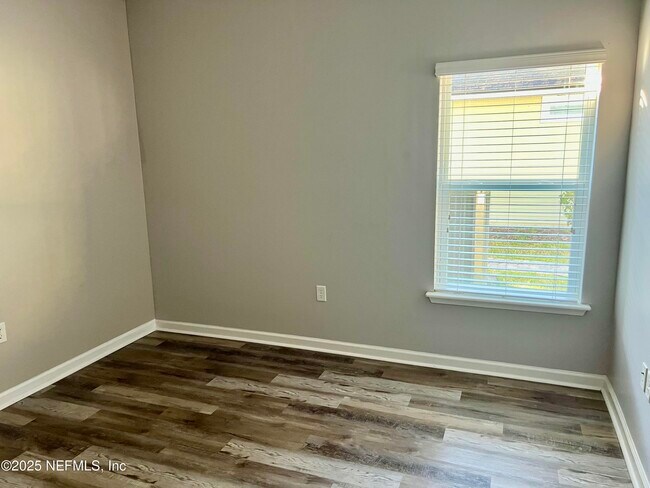 Building Photo - 3955 Hammock Bluff Cir