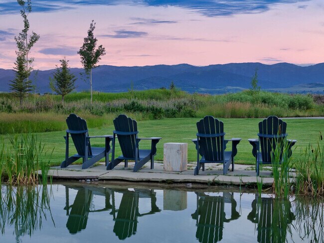 Building Photo - 4742 Heads Up Rd