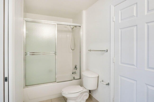 Building Photo - 2916 Tuscany Ct