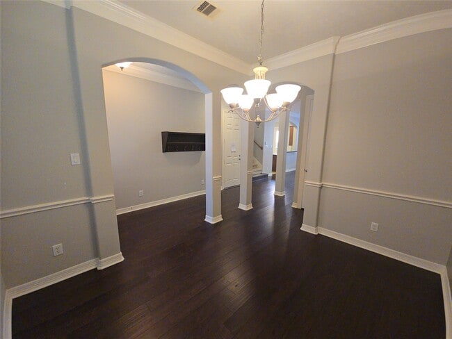 Building Photo - 1515 Olive Park