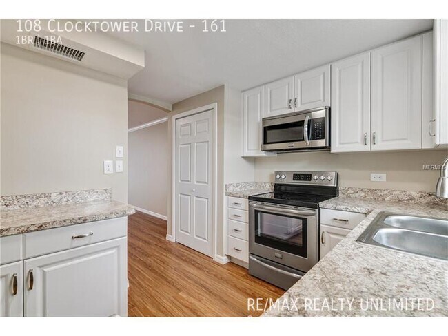 Building Photo - 108 Clock Tower Dr