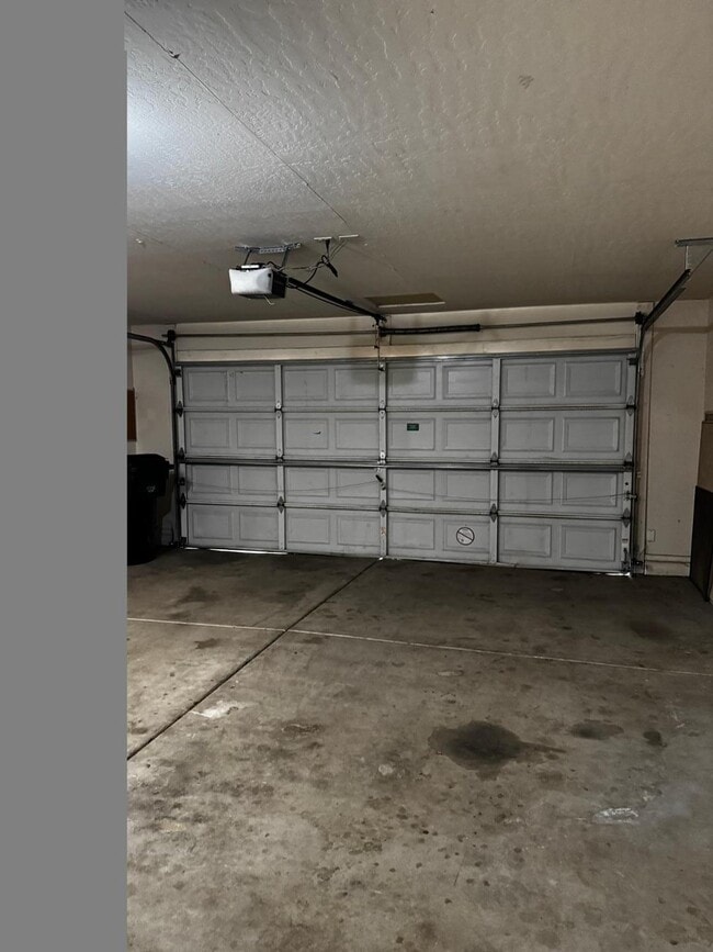 Building Photo - 14613 N 154th Ave