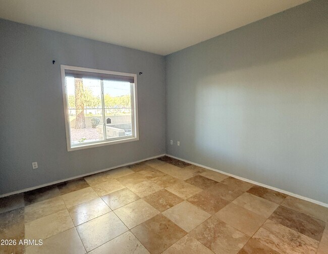 Building Photo - 5335 E Shea Blvd