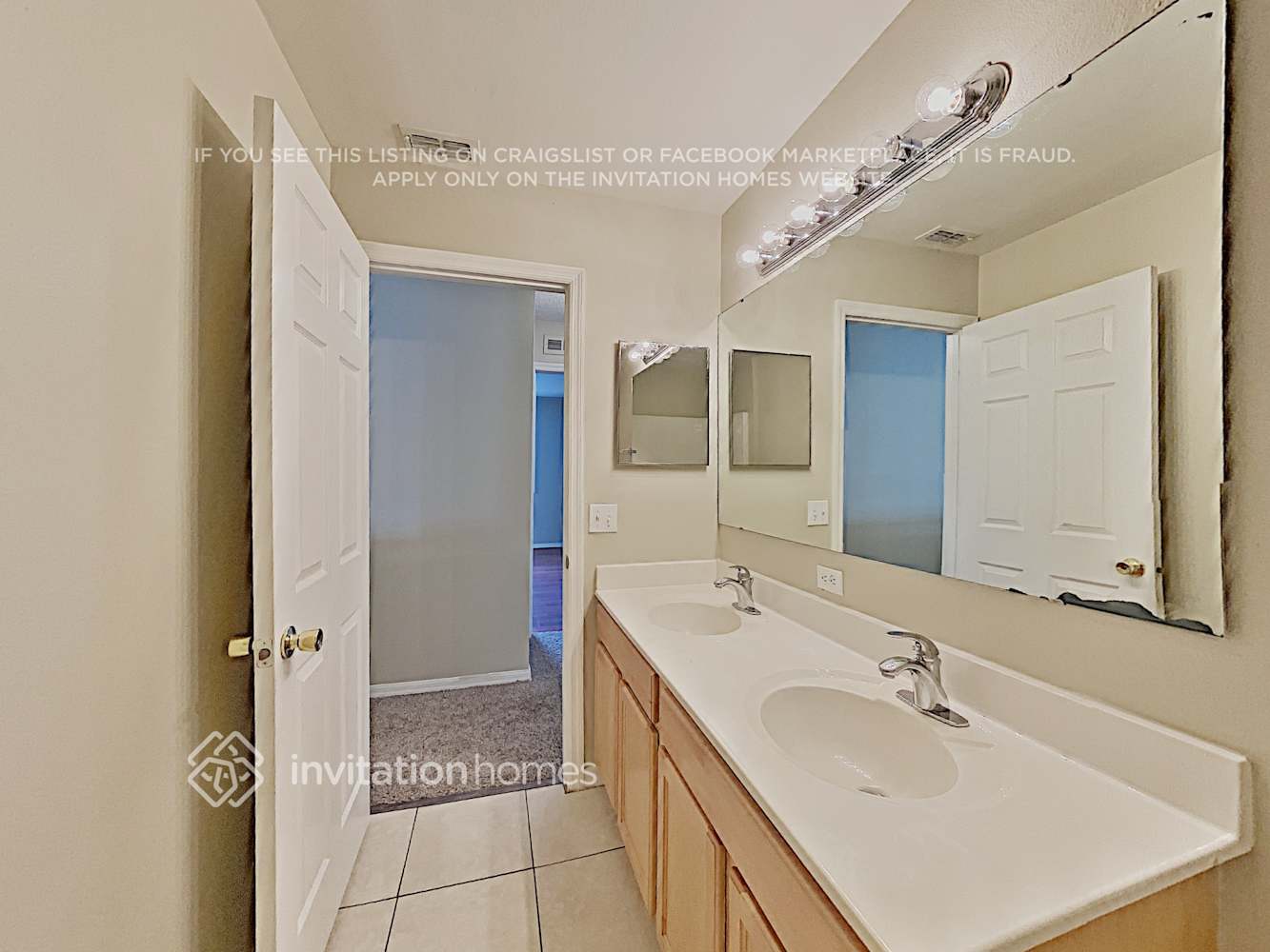 Building Photo - 1701 Alhambra Crest Dr
