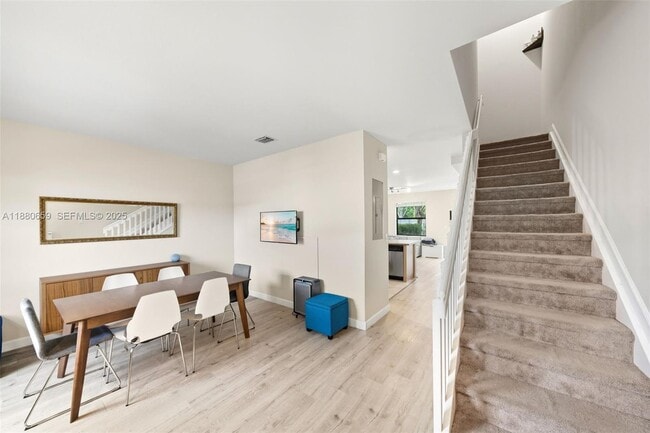 Building Photo - 3392 W 92nd Pl