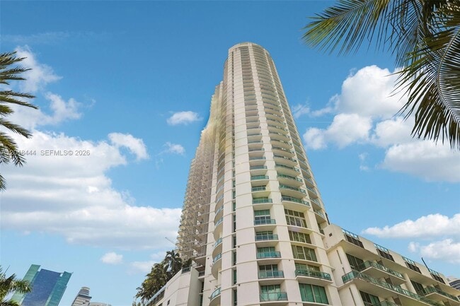 Building Photo - 350 S Miami Ave