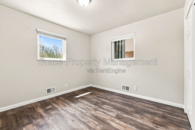 Building Photo - 2129 E 114th Ave