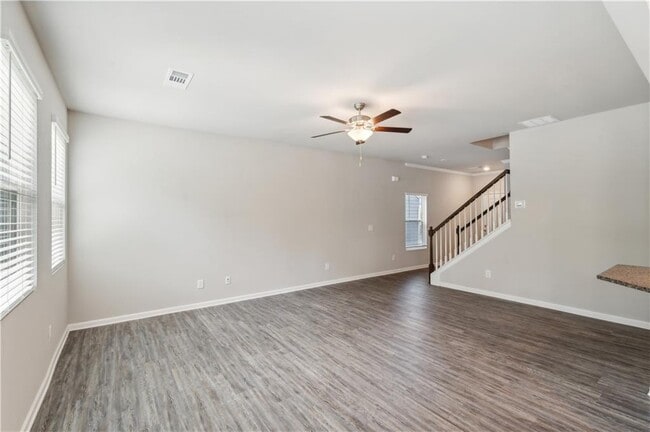 Building Photo - 67 Pointe Pl