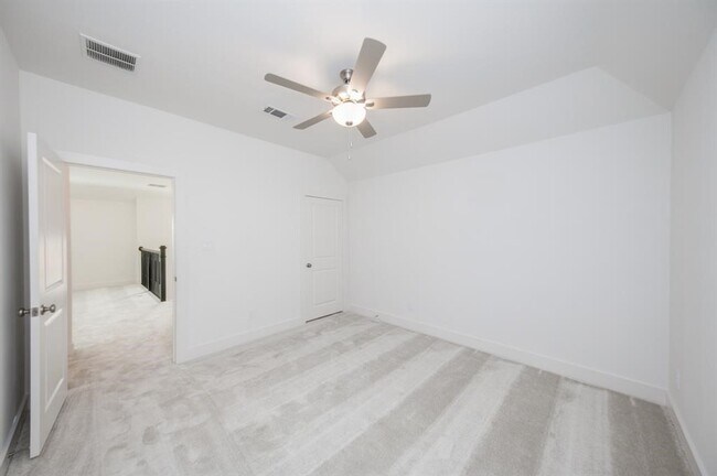 Building Photo - 31815 Pecan Mdw Ln