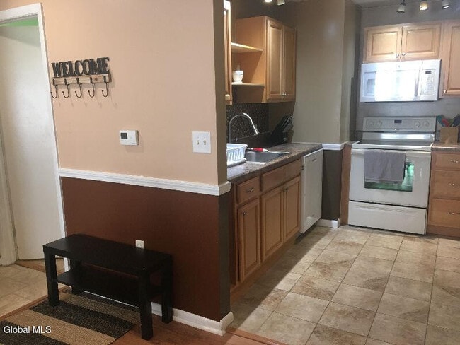 Building Photo - 2209 15th St