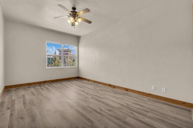 Building Photo - Park City Condo Near Kimball Junction