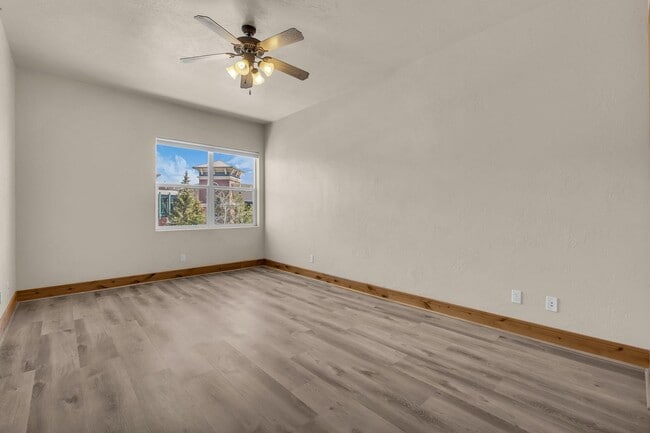 Building Photo - Park City Living Near Kimball Junction with Balcony