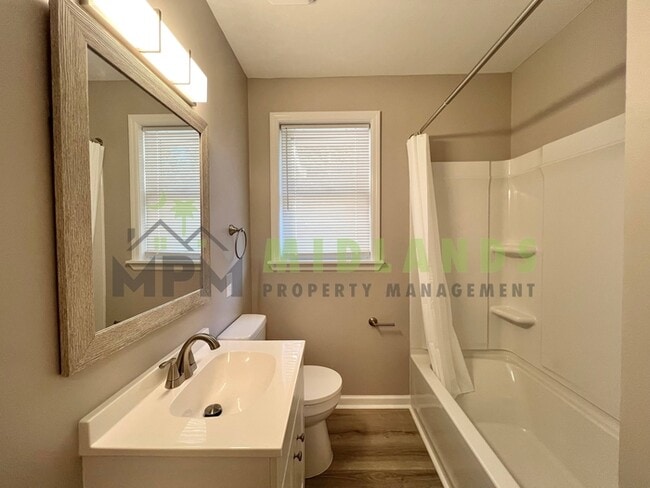 Building Photo - 7116 Patterson Rd