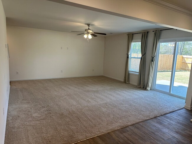 Building Photo - 1853 Ruger Dr