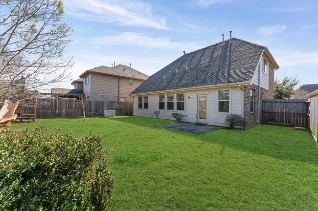 Building Photo - 13310 Cypress Palms Court